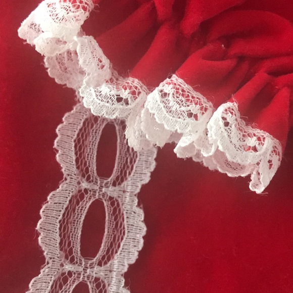 ✨Sold✨Vintage Red Velvet Baby Dress Little Beauty Original 18 Months - Picture 10 of 11